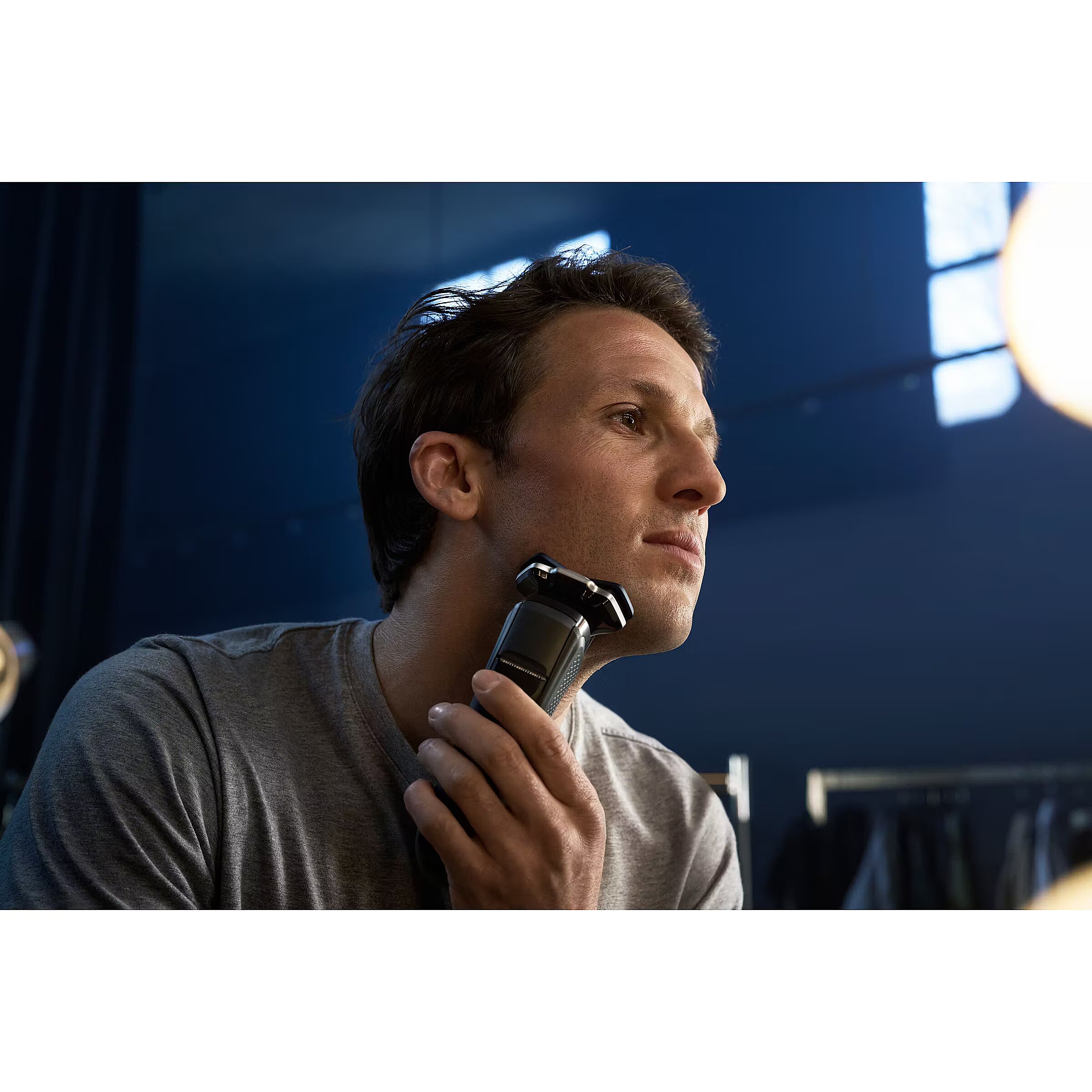 Philips Series 7000 wet and dry electric shaver S7885/50 (S7885/50)